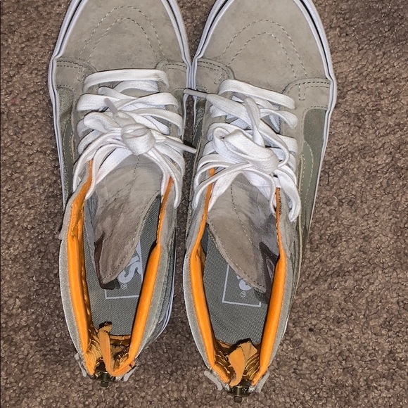 Vans Hi Tops - Picture 4 of 4